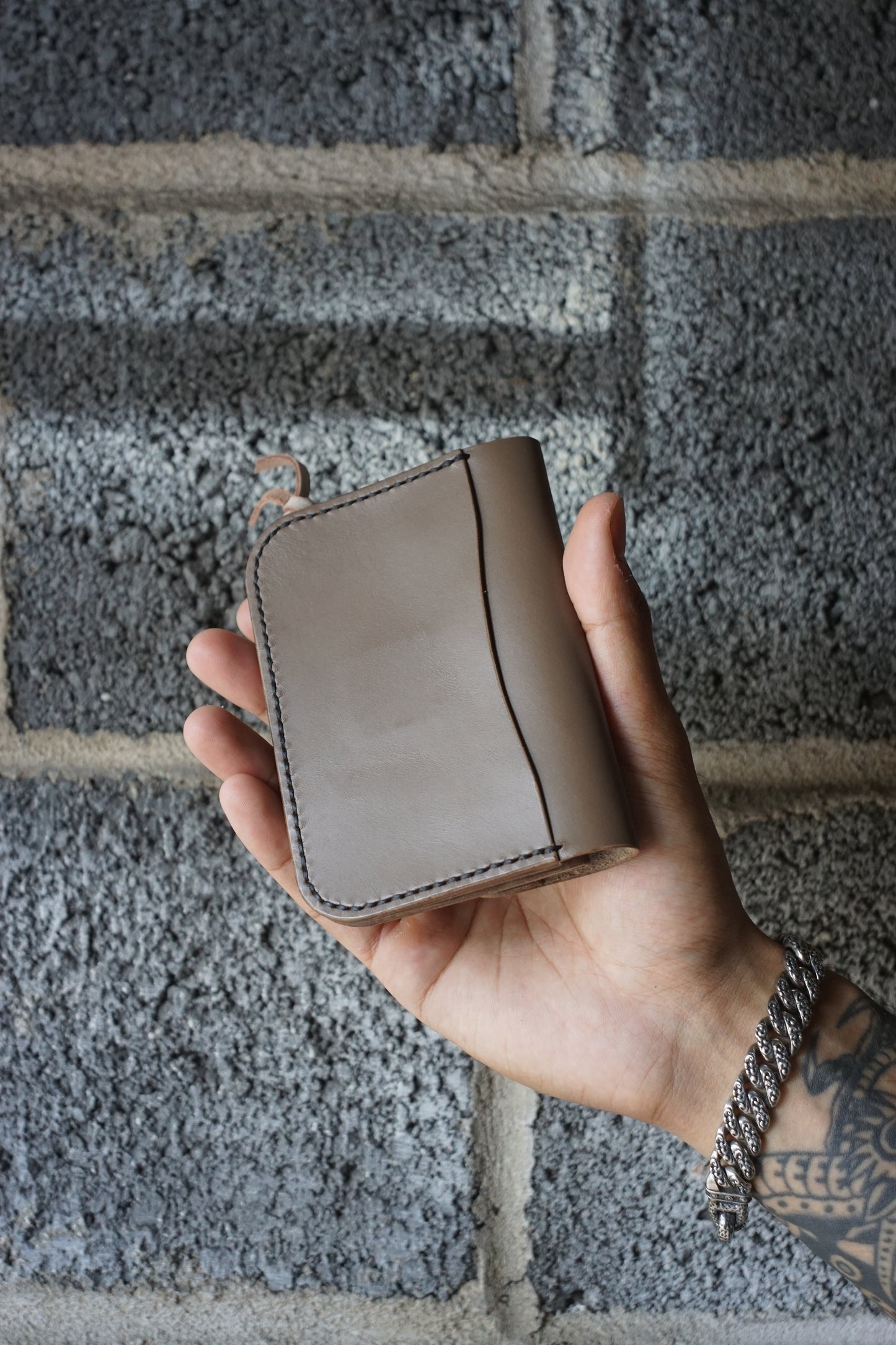 "Winona" short trucker wallet