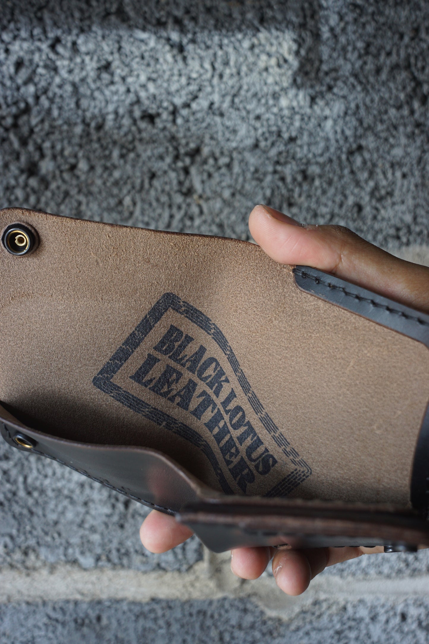 Cash pocket tracker wallet