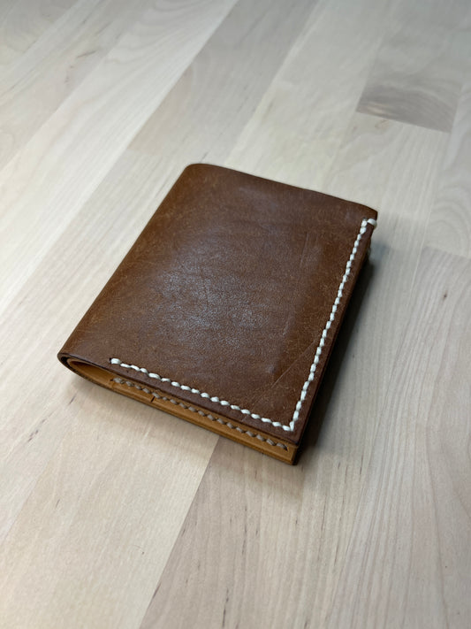 "Standard issue" minimal bifold wallet